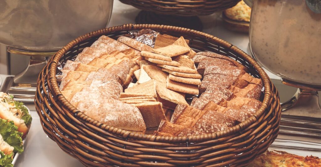 宅食サービスの選び方を目的別に分類した図解。栄養・時短・ミールキット・冷凍庫確認などの要素を視覚化