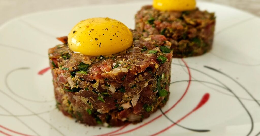 三ツ星ファーム、ナッシュ、ワタミの宅食を1ヶ月ずつ体験して比較したレビューをイメージ化した図