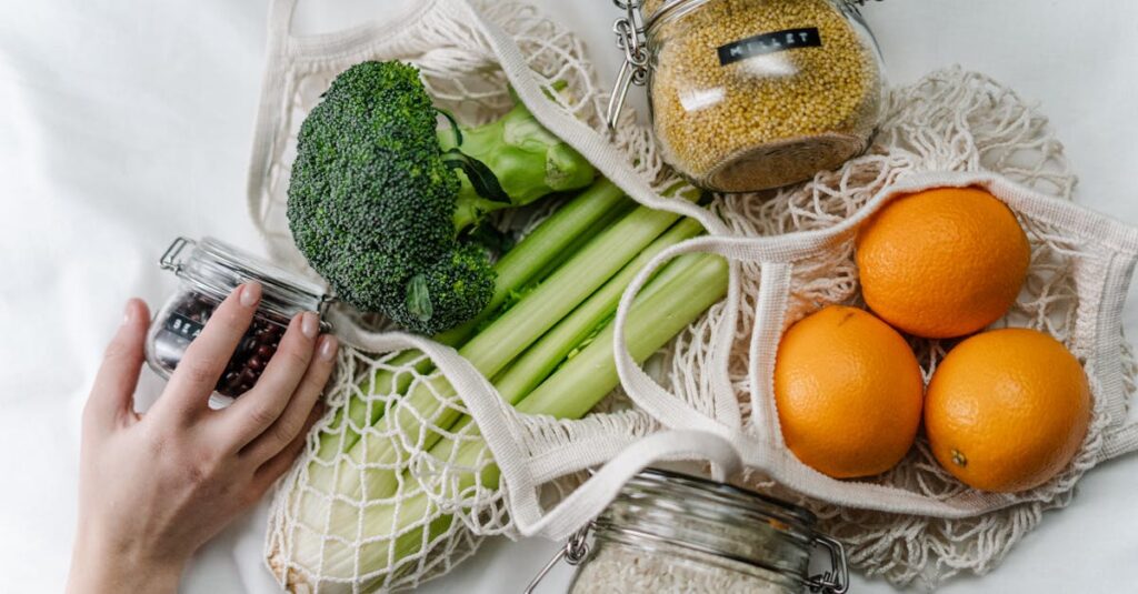 宅食を導入して料理のストレスから解放されて気持ちが軽くなった人の表情