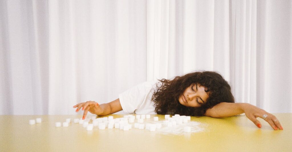 心と体を休めるために宅食サービスで食事を整える人のやさしい暮らしの風景