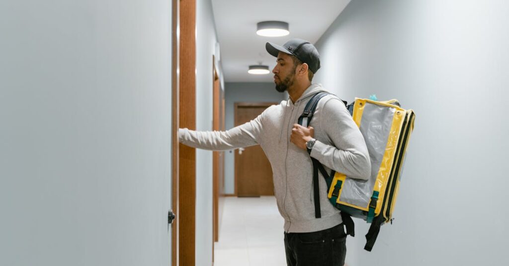 宅食サービスに関するよくある質問とその回答をわかりやすくまとめた図解イラスト